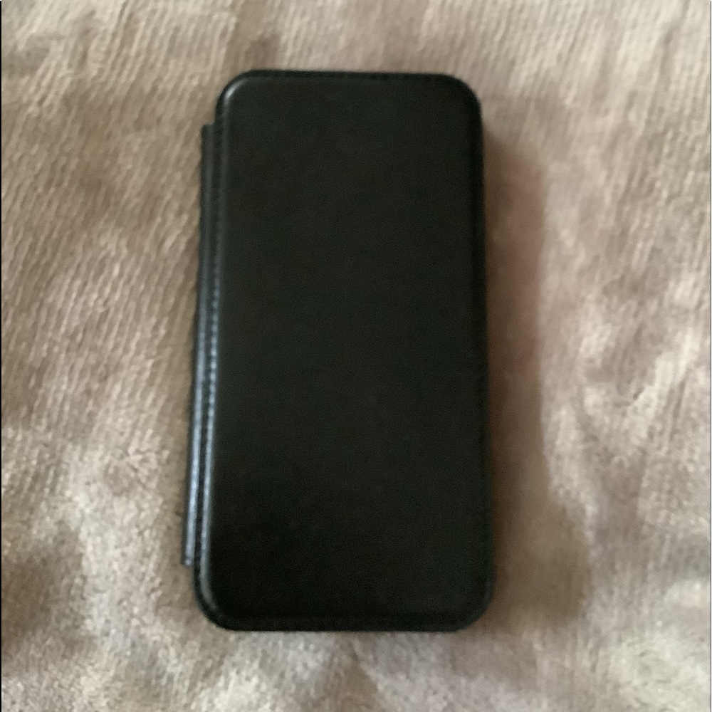 SENA Leather Wallet iPhone 13 Pro Max case